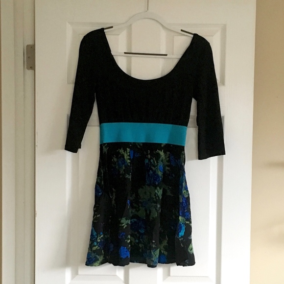 Floral Tunic/Mini Dress - Picture 2 of 3